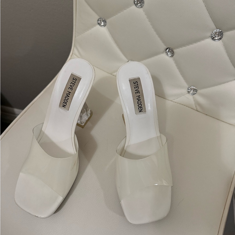 Steve Madden Women's White heels - Picture 6 of 6